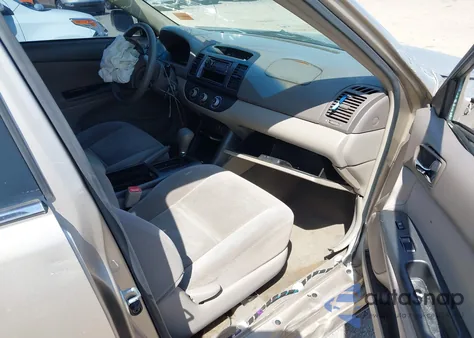 2005 Toyota Camry Le из США, поврежденный, VIN 4T1BE32K25U951774